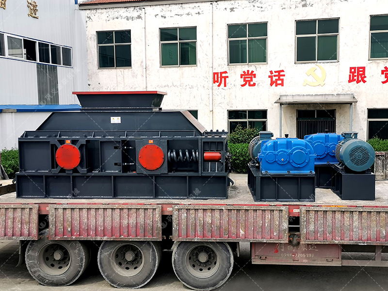 青石和河卵石哪個制砂好？用對輥破碎機怎么樣？